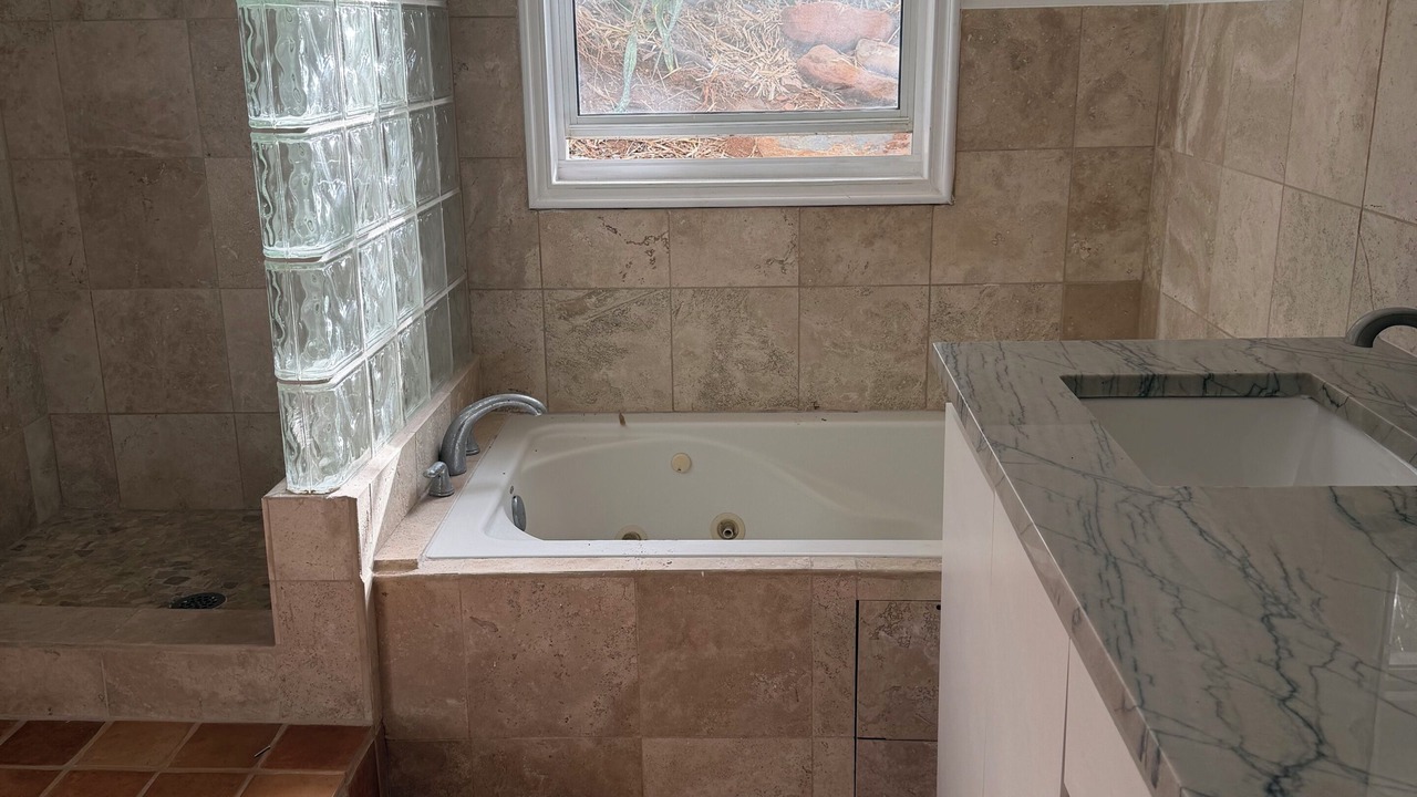 Photo of Bathroom in Estate Fortuna