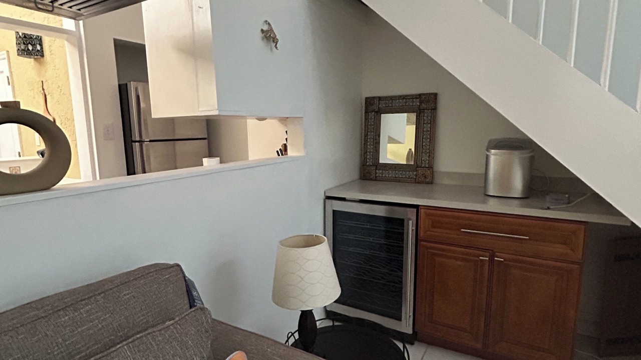 Photo of Livingroom in Estate Hermon Hill