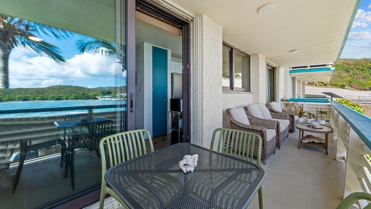 Photo of Patio Balcony in Bolongo Bay