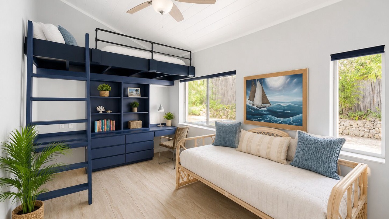 Photo of Bedroom in Estate Frenchman Bay