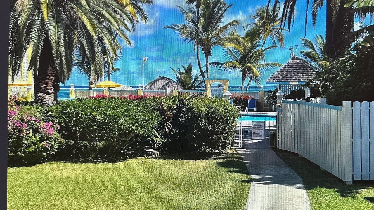 Photo of Outdoor in Estate Golden Rock