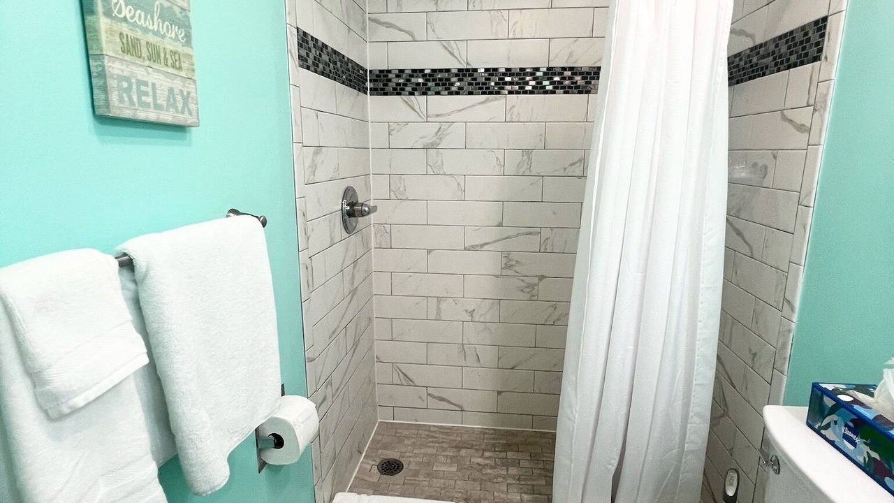 Photo of Bathroom in Estate Golden Rock