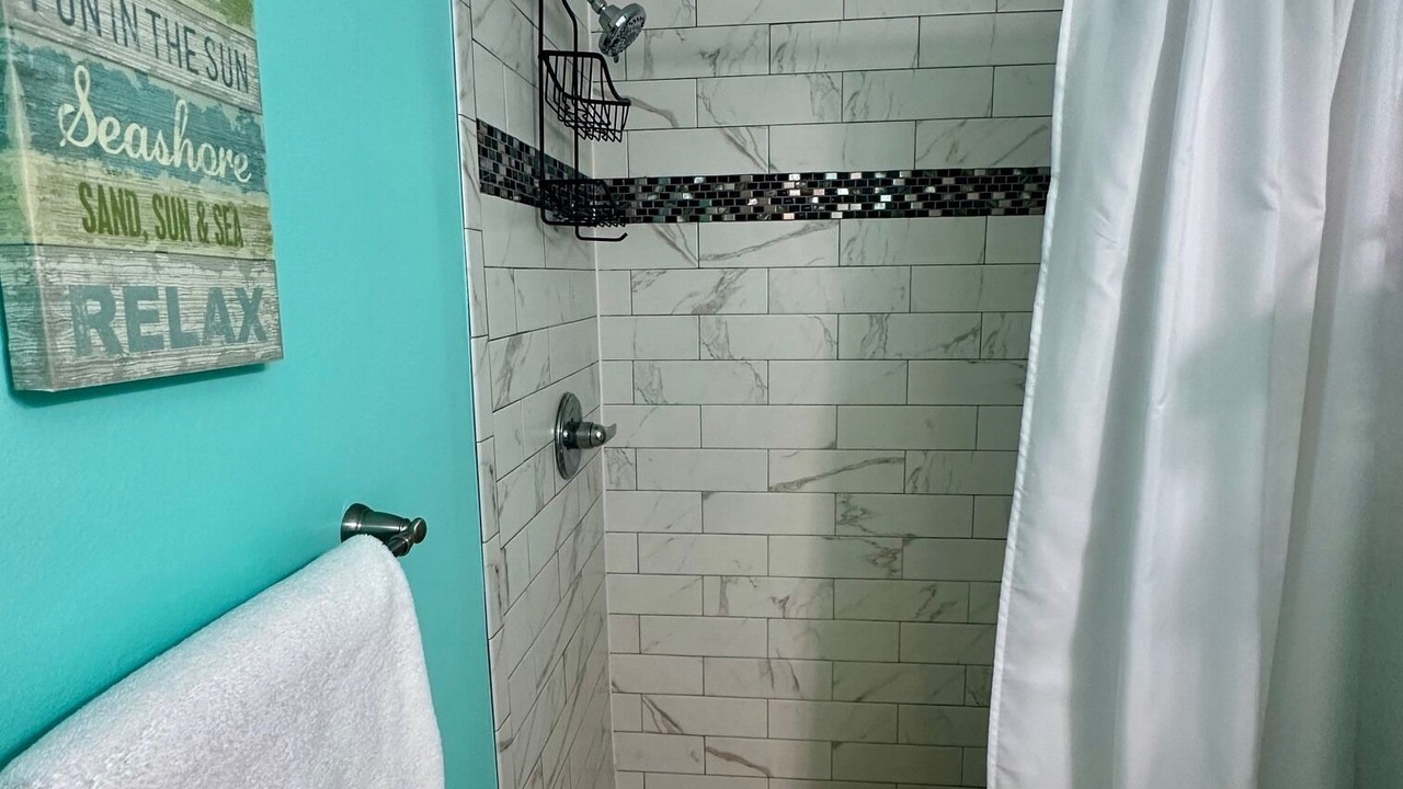 Photo of Bathroom in Estate Golden Rock
