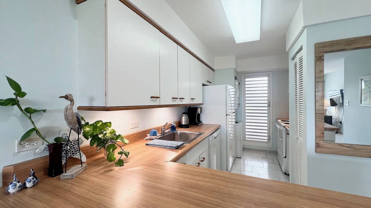 Photo of Kitchen in Estate Golden Rock