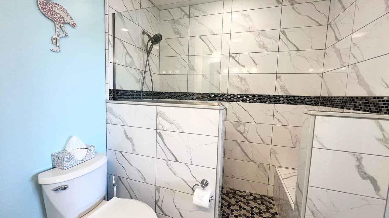Photo of Bathroom in Estate Golden Rock