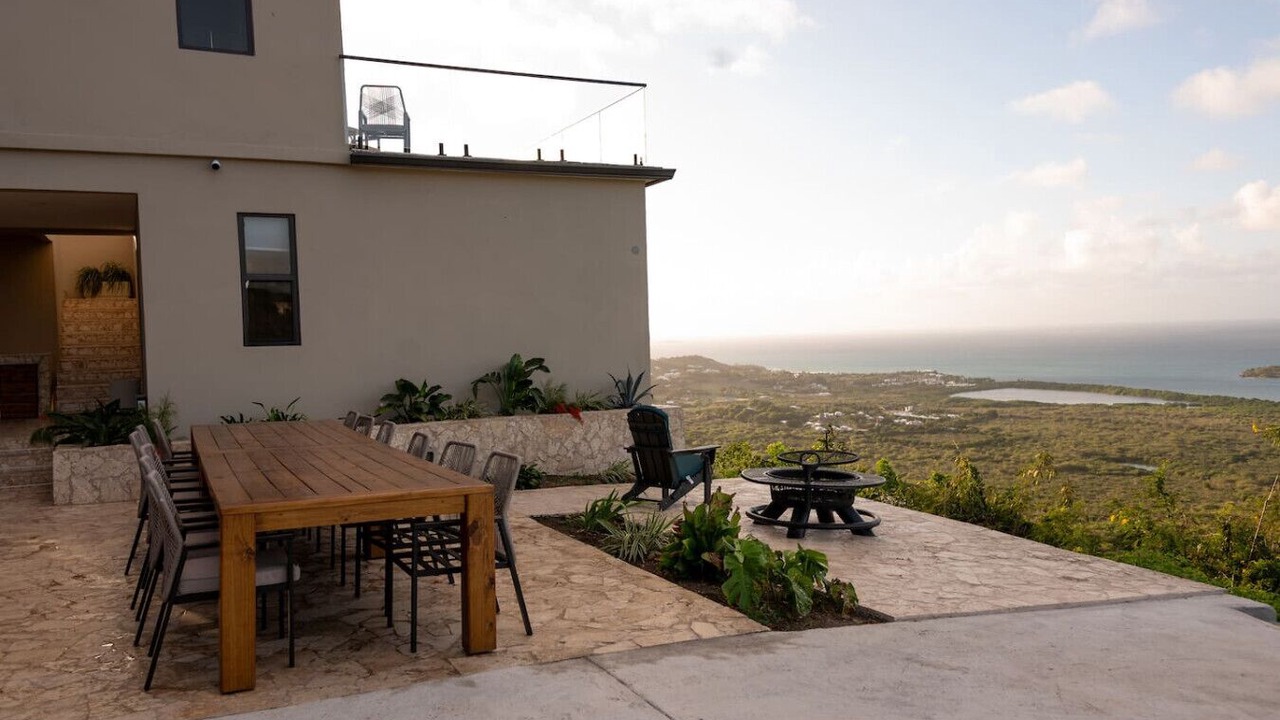 Photo of Outdoor in Estate Seven Hills