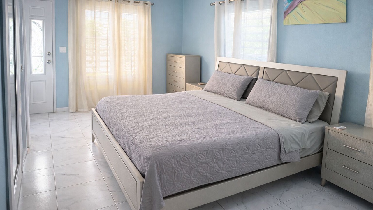 Photo of Bedroom in Estate Annas Retreat