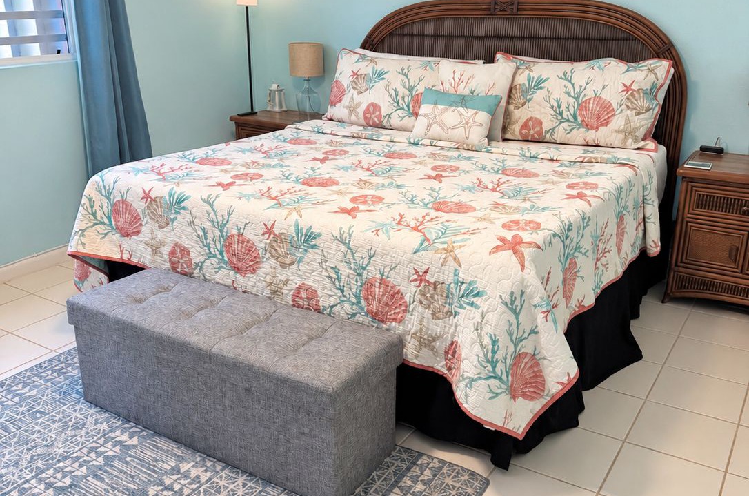 Photo of Bedroom in Estate Coakley Bay