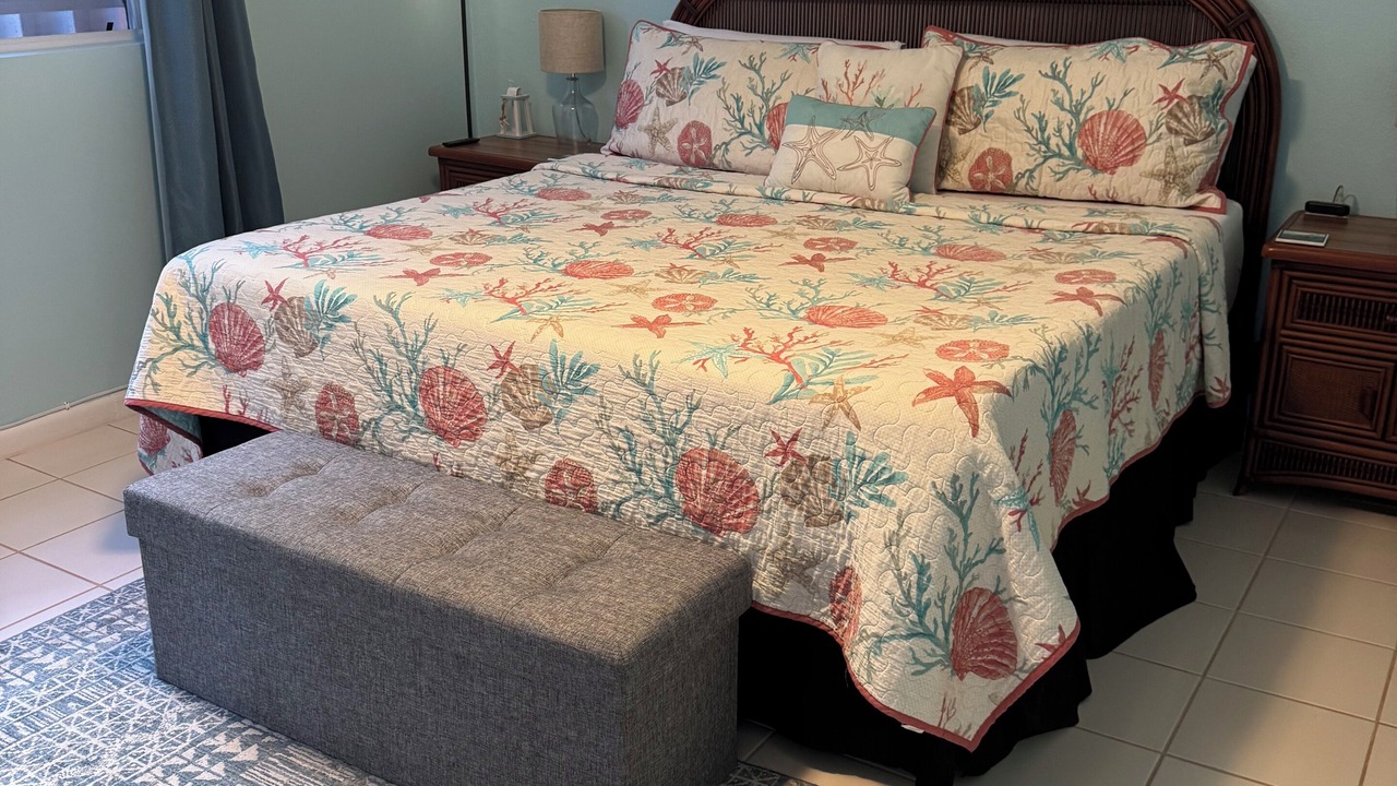 Photo of Bedroom in Estate Coakley Bay