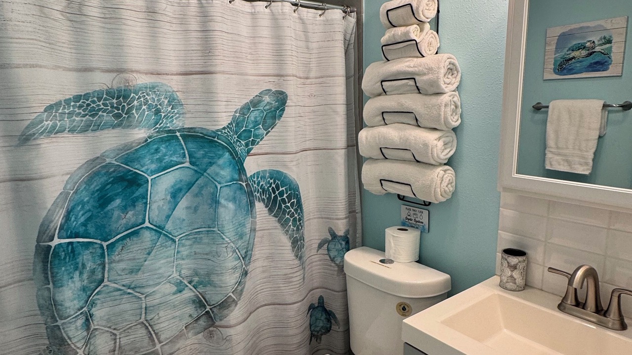 Photo of Bathroom in Estate Coakley Bay