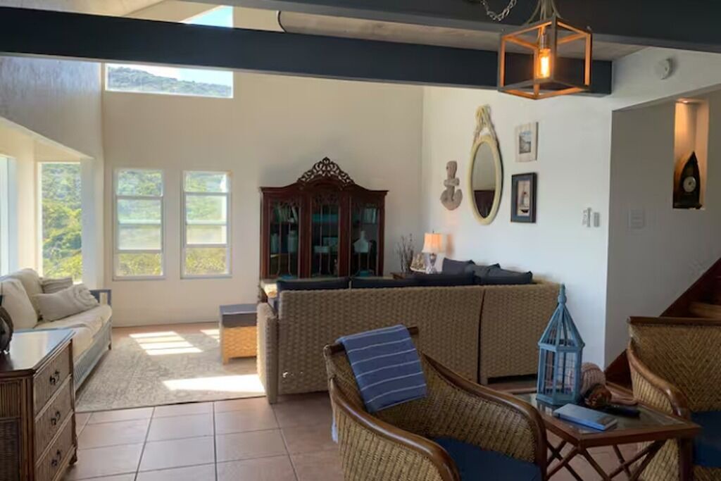 Photo of Bedroom in Tropaco Point