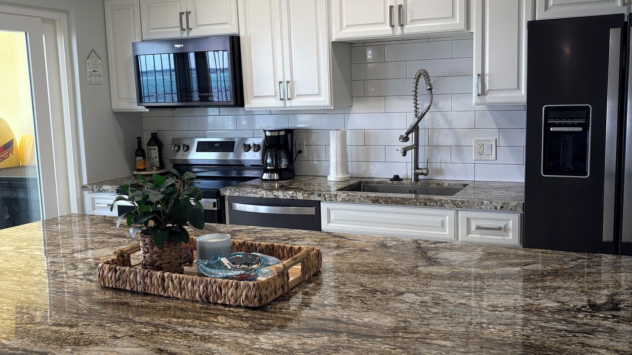 Photo of Kitchen in Estate Golden Rock
