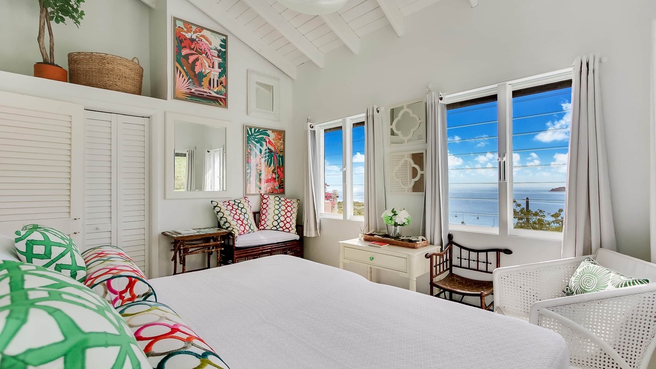 Photo of Bedroom in Estate Western Water Island
