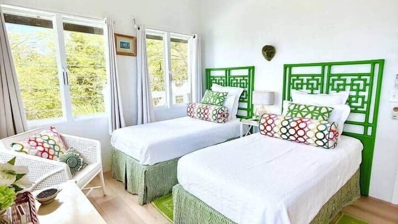 Photo of Bedroom in Estate Western Water Island