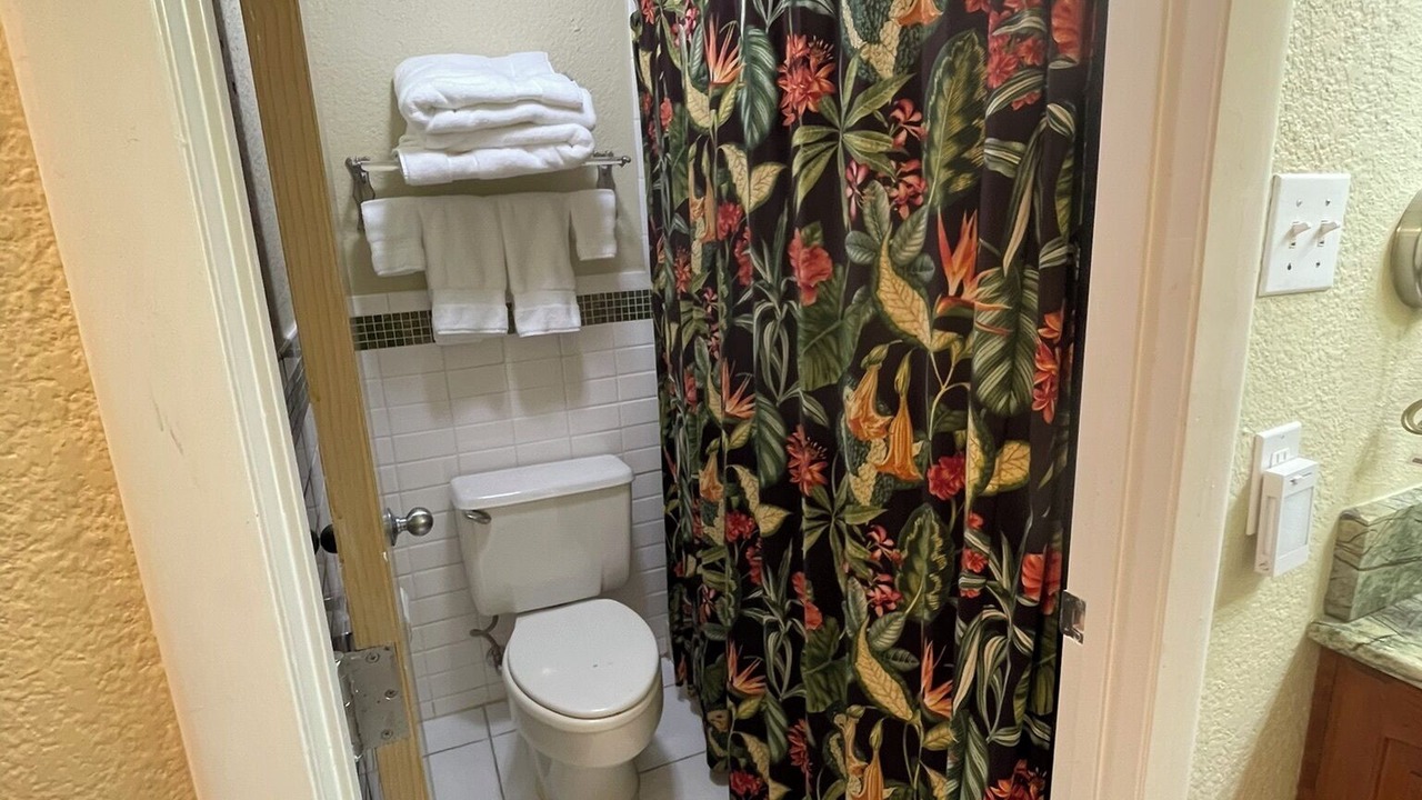 Photo of Bathroom in Benner