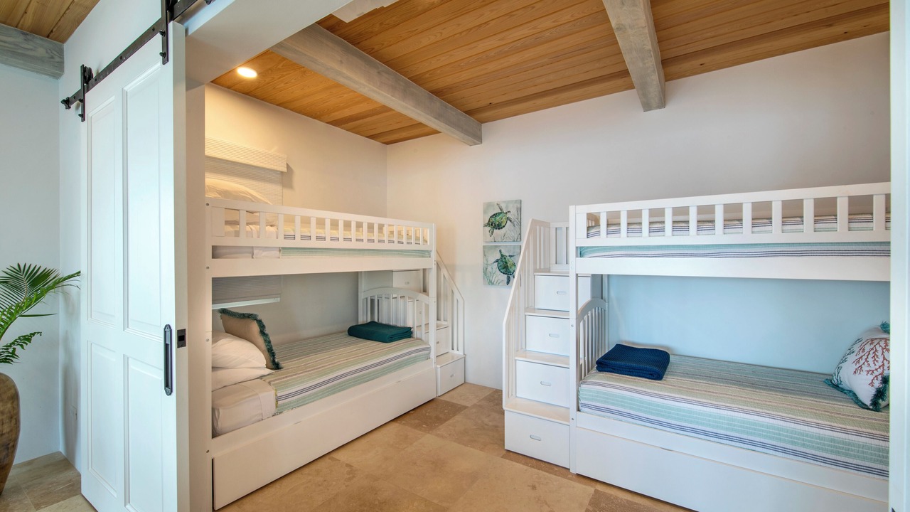 Photo of Bedroom in Estate Ben Runnels Gut