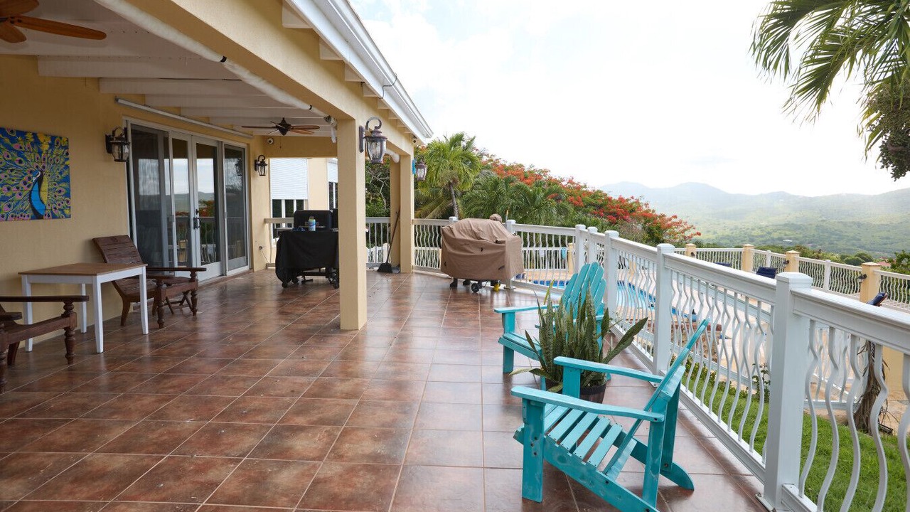 Photo of Patio Balcony in Sion Farm