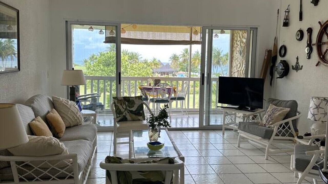 Photo of Livingroom in Estate Salt River