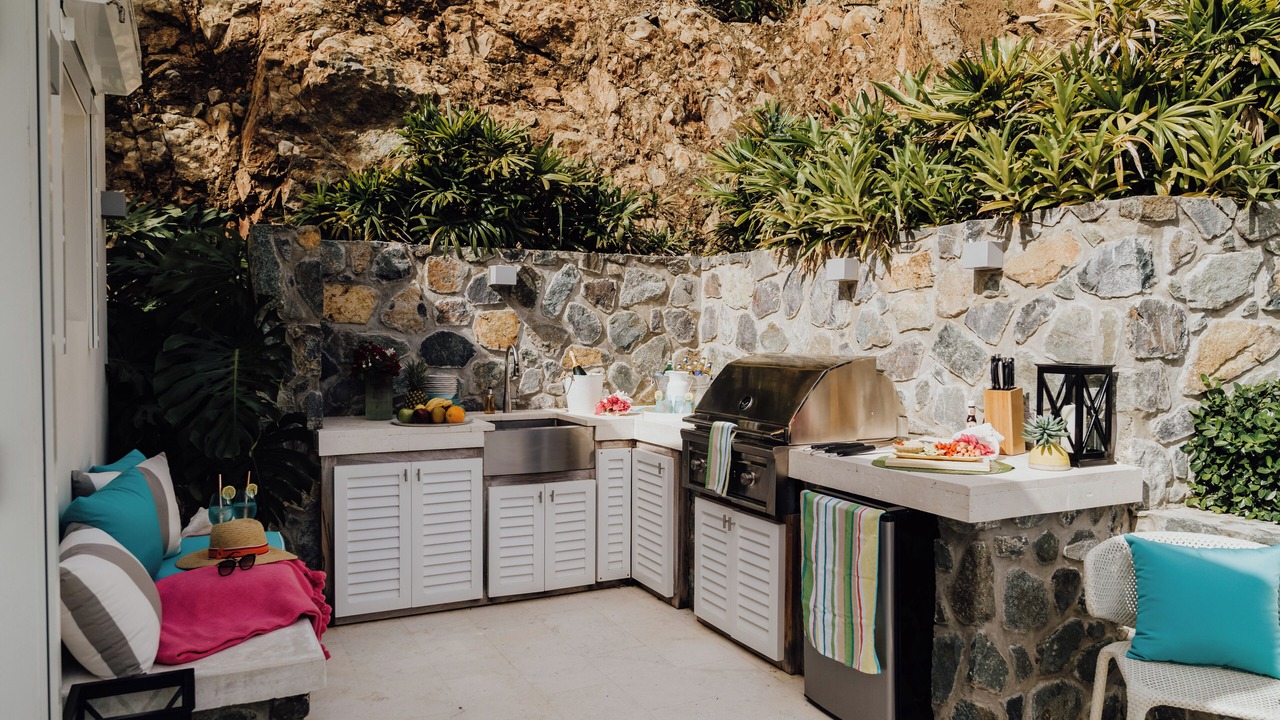 Photo of Outdoor in Estate Denis Bay