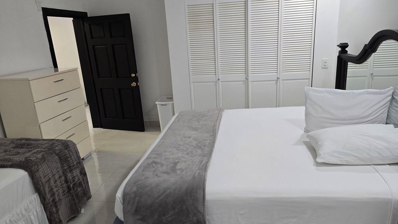 Photo of Bedroom in Estate Demarara
