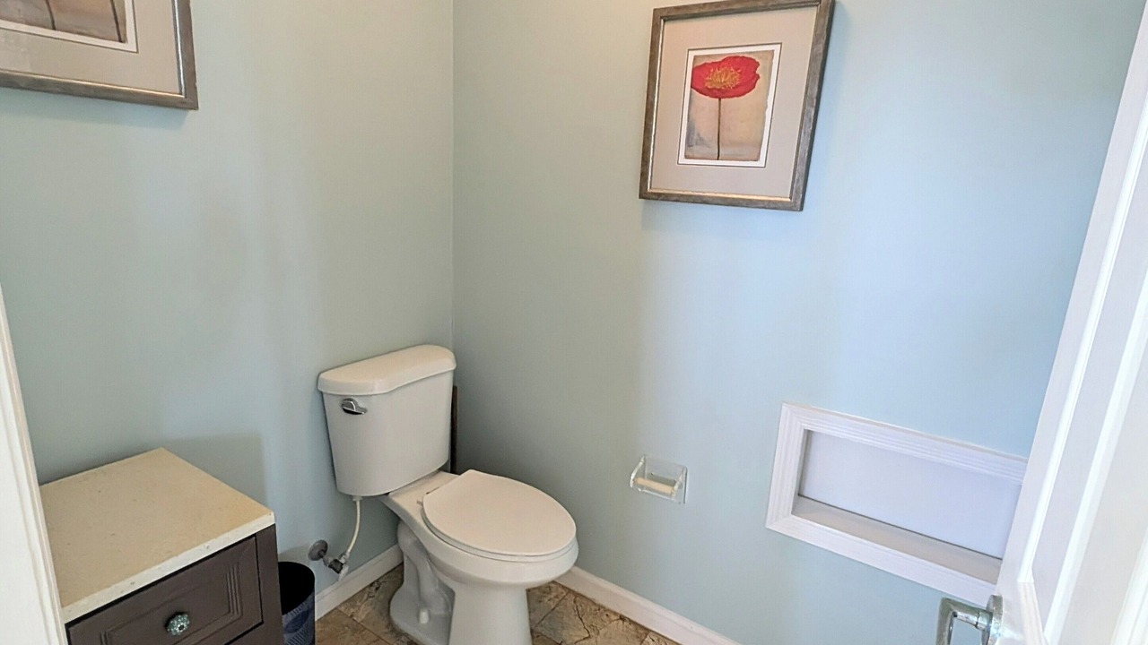 Photo of Bathroom in Estate Little Princess North