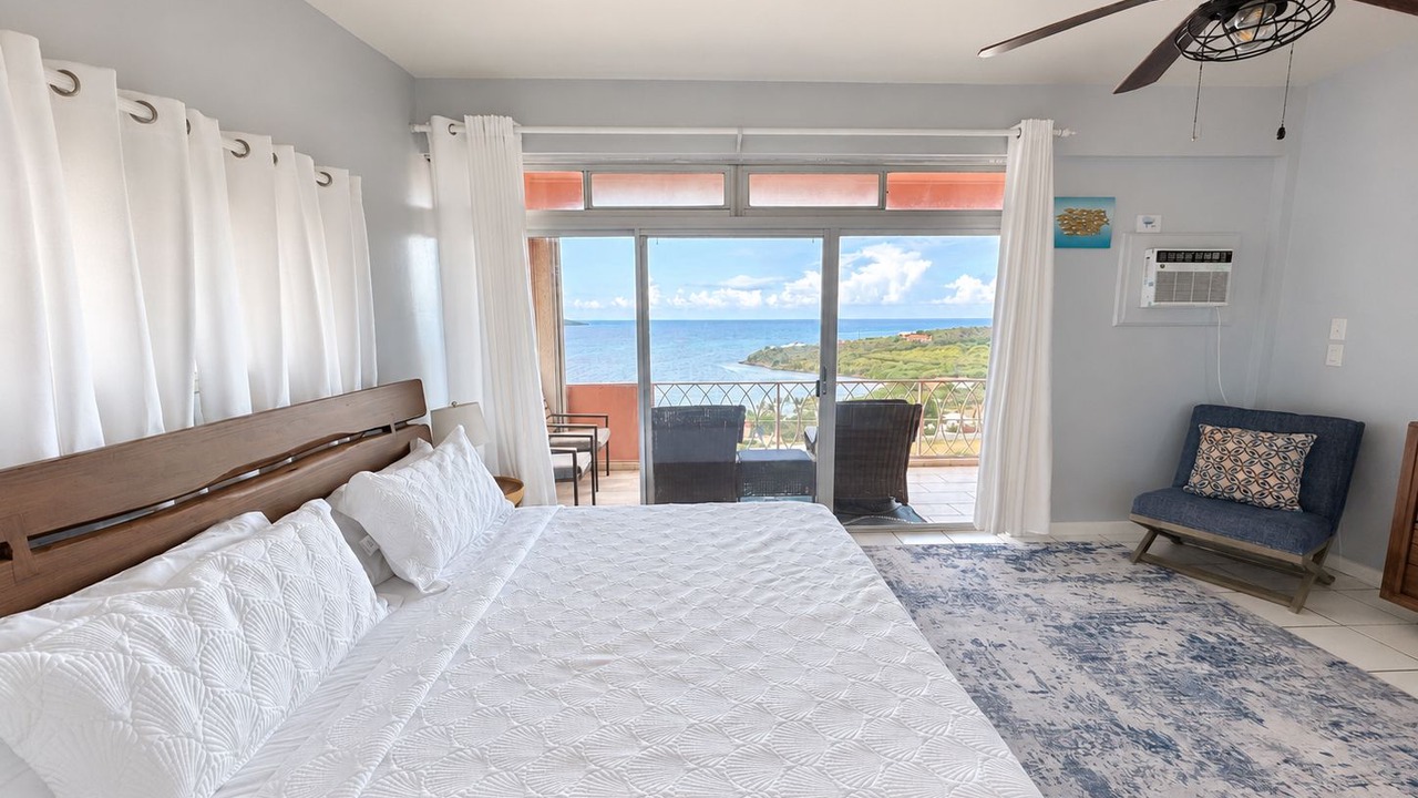 Photo of Bedroom in Estate Coakley Bay