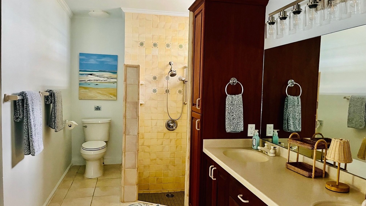 Photo of Bathroom in Cotton Valley