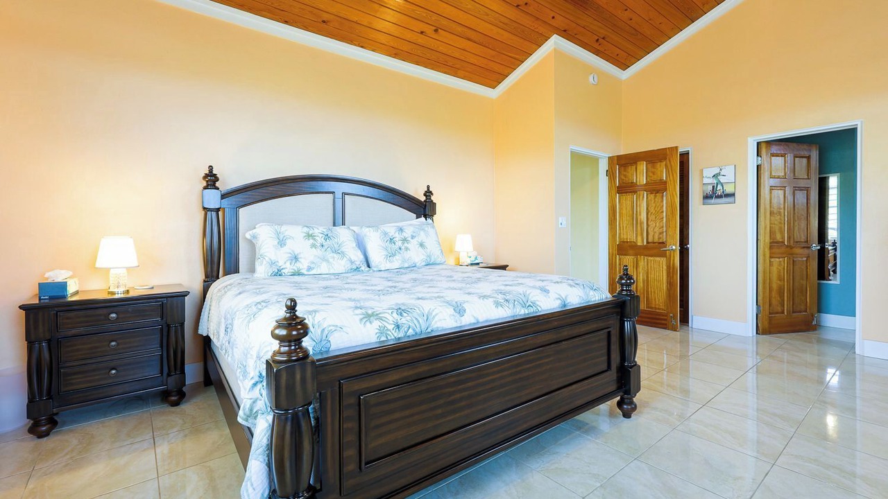 Photo of Bedroom in Estate Golden Rock