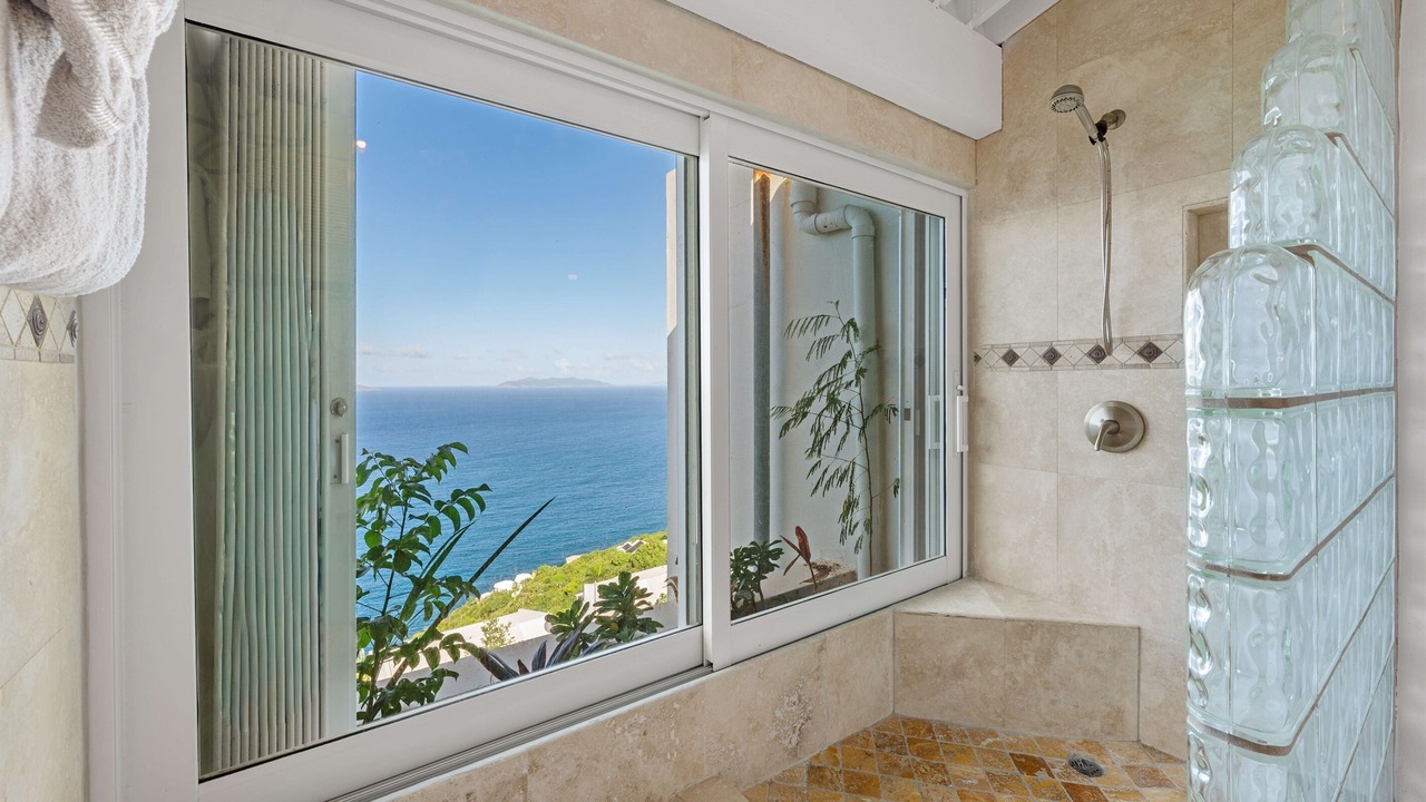 Photo of Bathroom in Estate Lovenlund