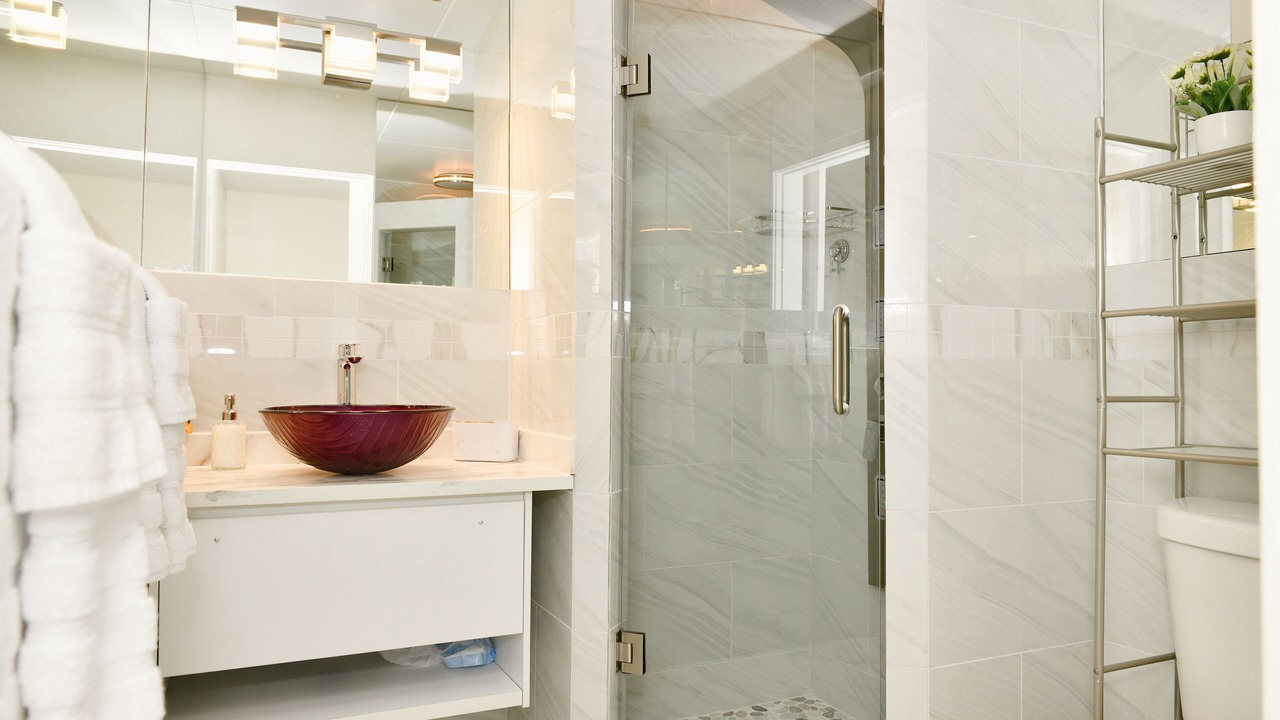 Photo of Bathroom in Orange Grove