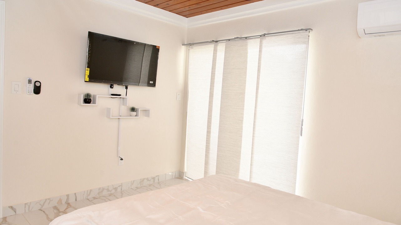 Photo of Bedroom in Orange Grove