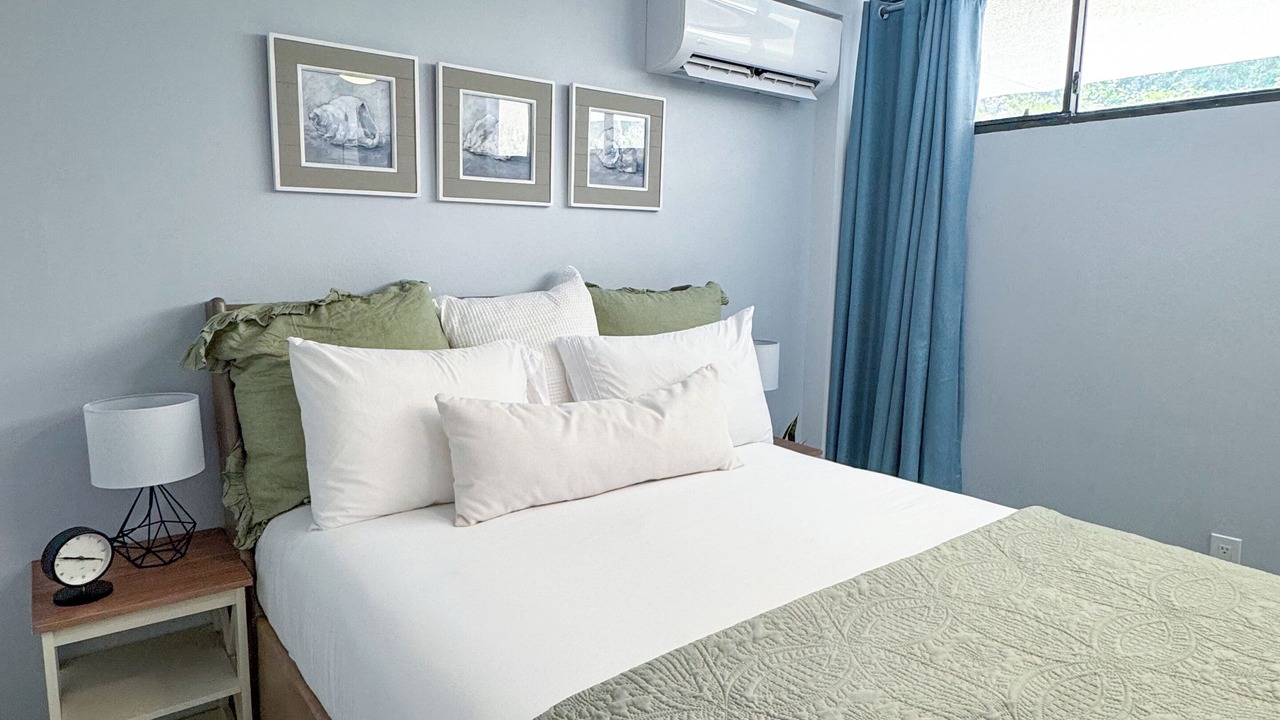 Photo of Bedroom in Bolongo Bay