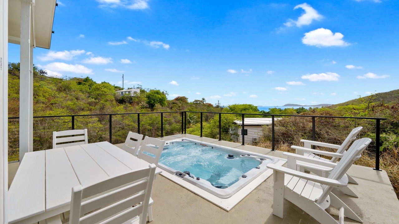 Photo of Outdoor in Estate Frenchman Bay