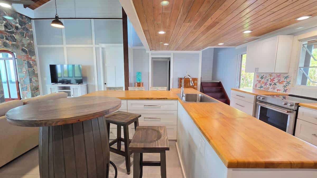Photo of Kitchen in Ajax Peak