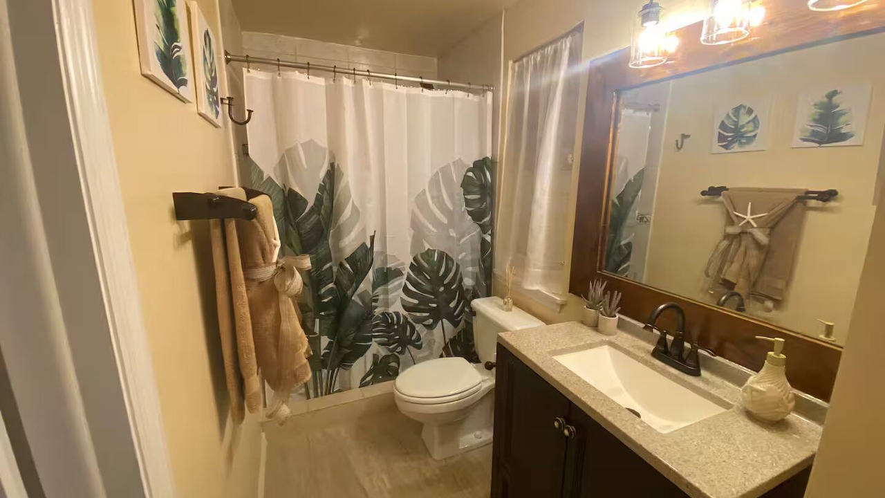 Photo of Bathroom in Chenay Bay