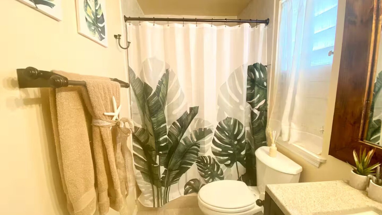 Photo of Bathroom in Chenay Bay