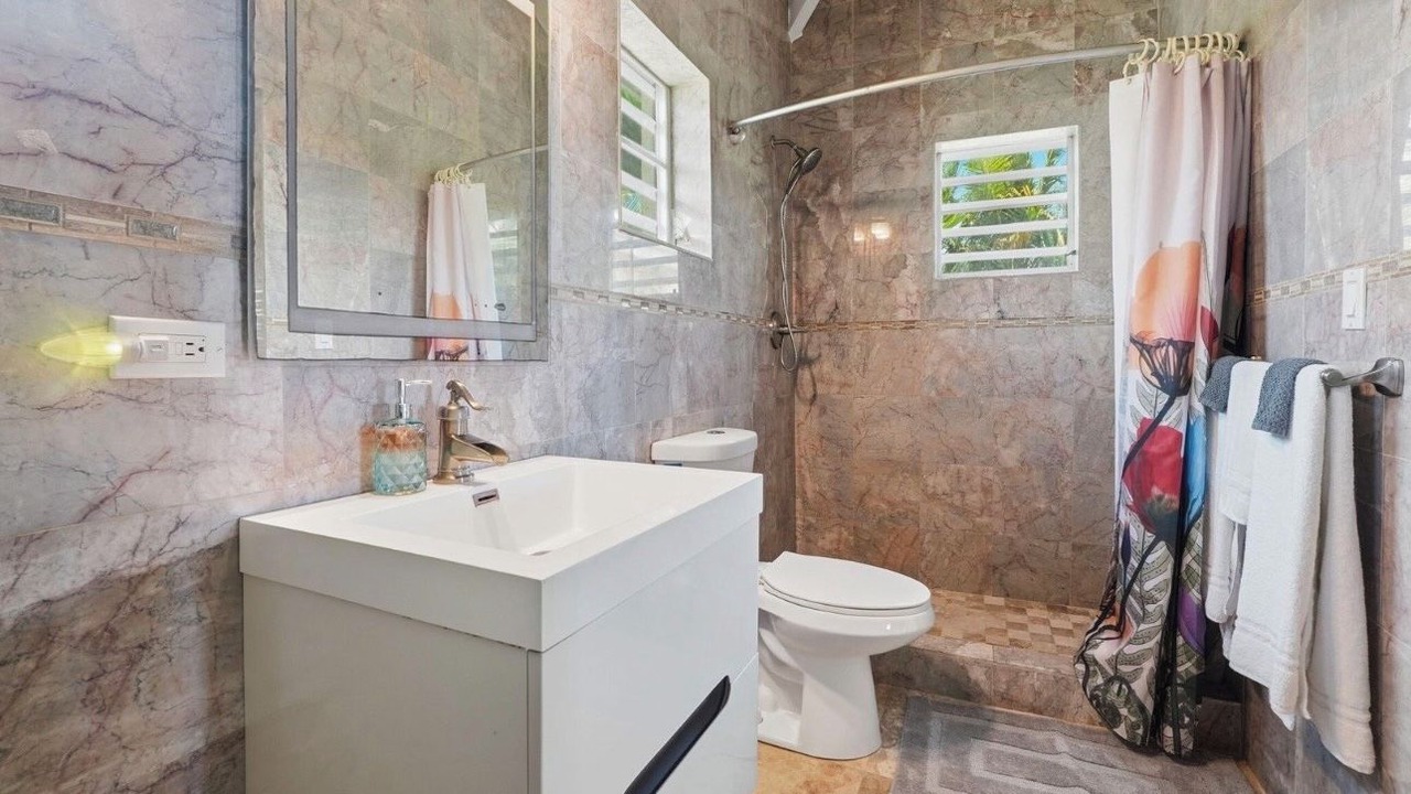 Photo of Bathroom in Estate Enfield Green
