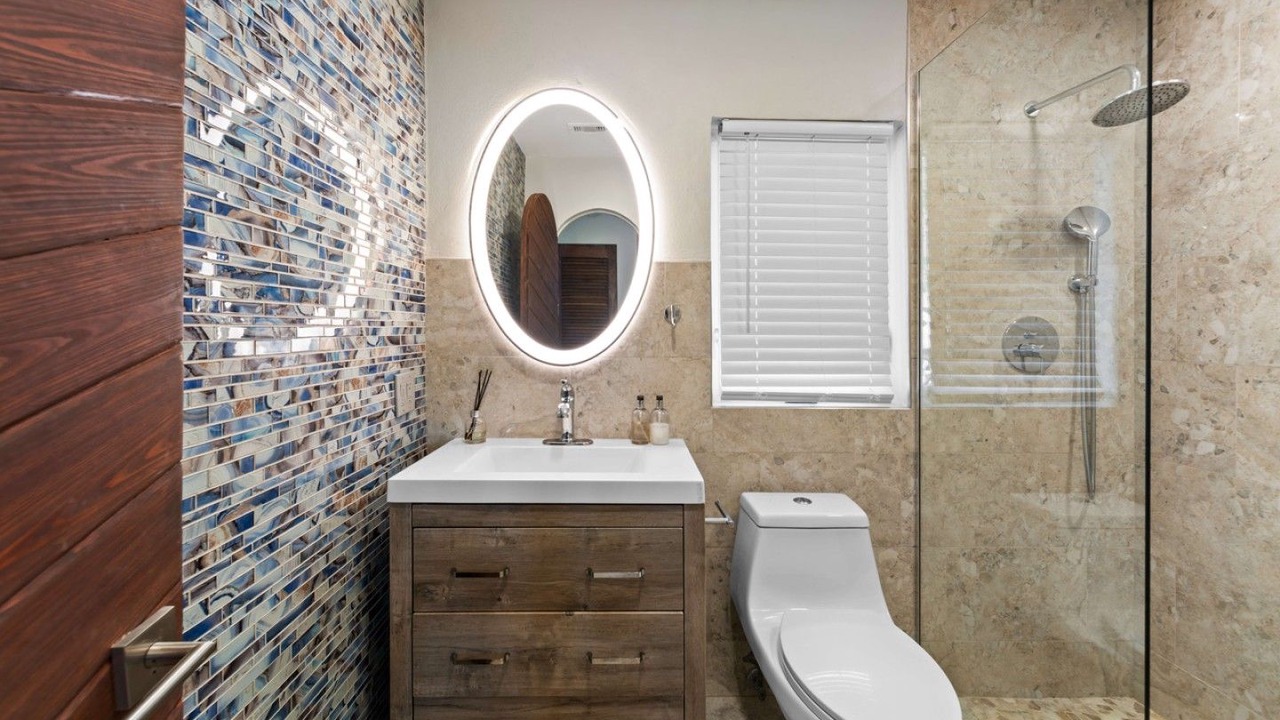 Photo of Bathroom in Estate Caret Bay