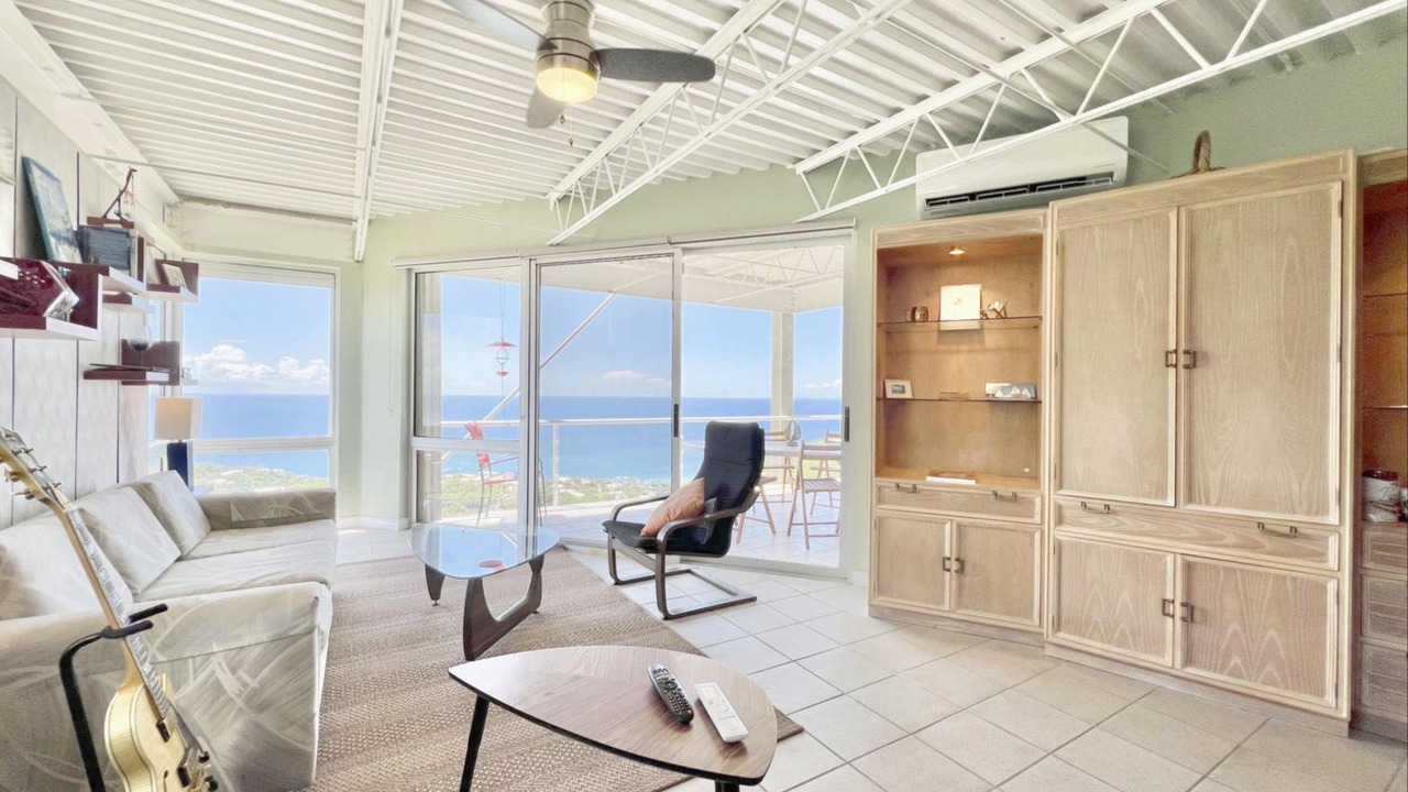 Photo of Bedroom in Estate Frenchman Bay