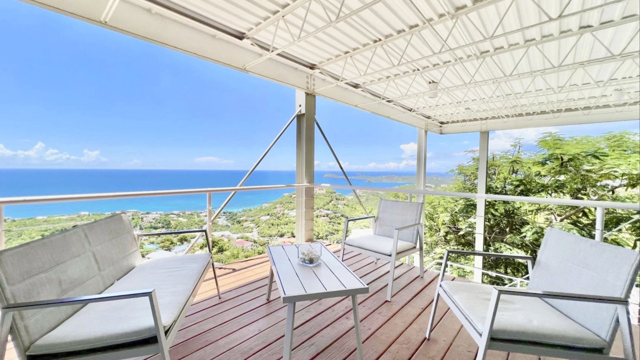 Photo of Patio Balcony in Estate Frenchman Bay