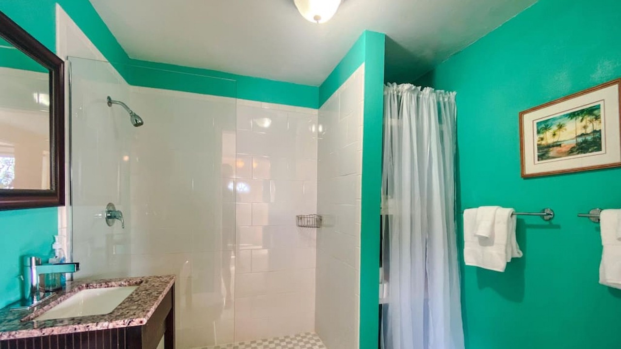 Photo of Bathroom in Mafolie
