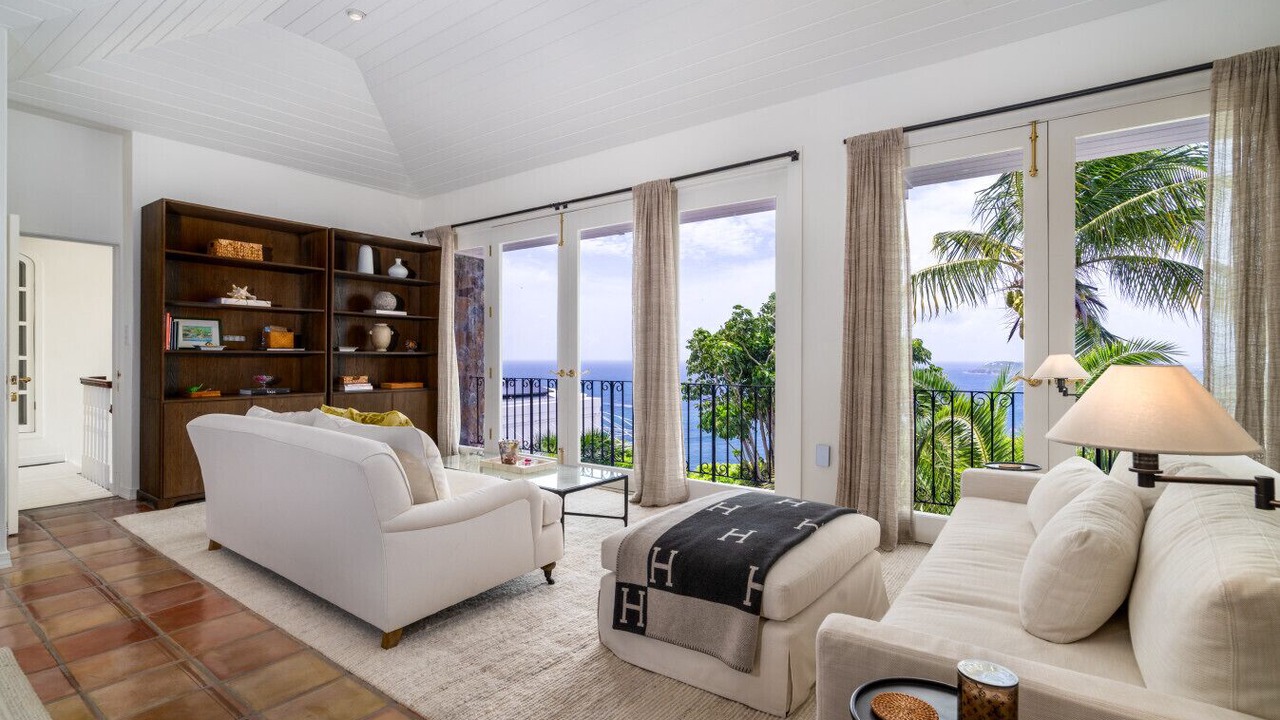 Photo of Livingroom in Bellevue