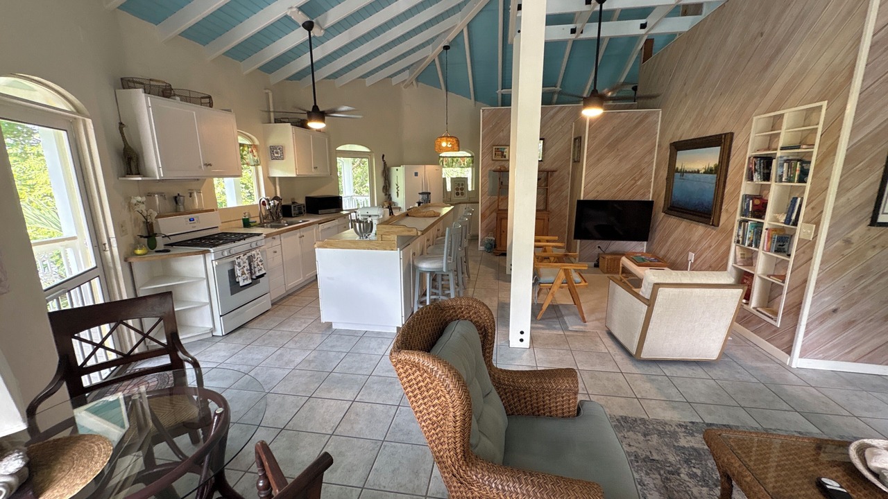 Photo of Livingroom in Estate Saint Quaco and Zimmerman