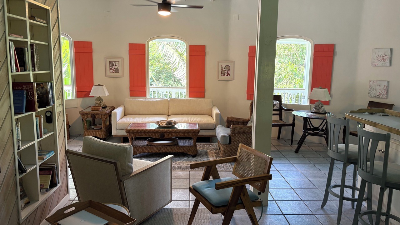 Photo of Livingroom in Estate Saint Quaco and Zimmerman