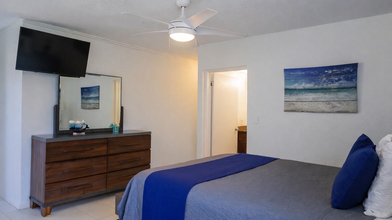 Photo of Bedroom in Estate Constitution Hill