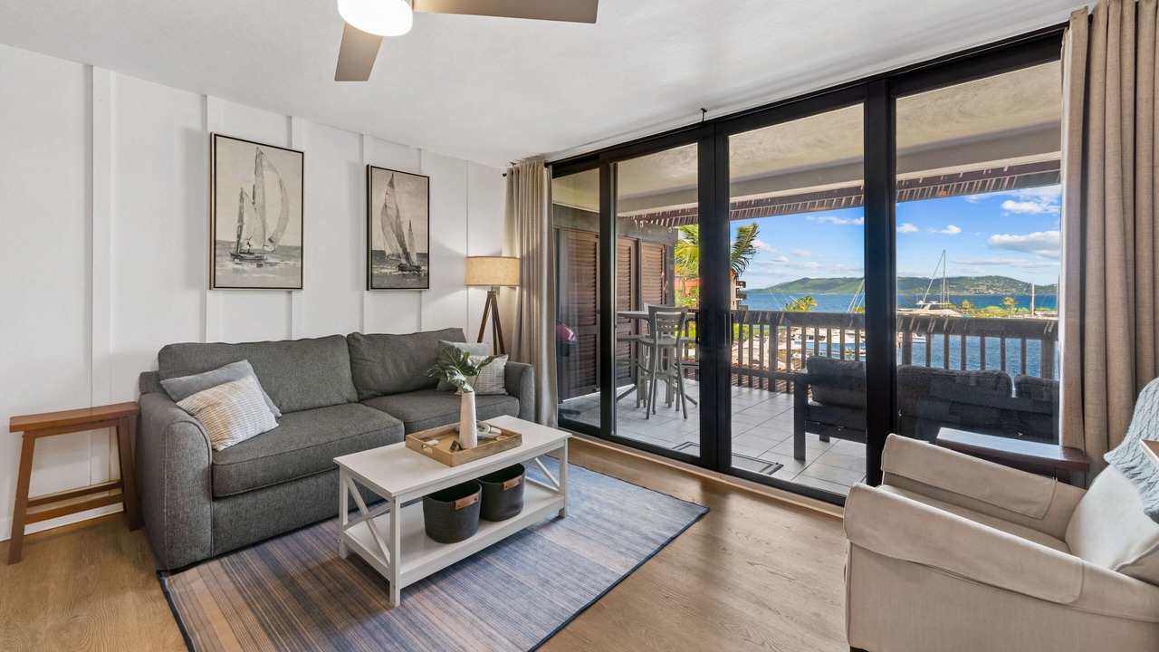 Photo of Livingroom in Cabes Point
