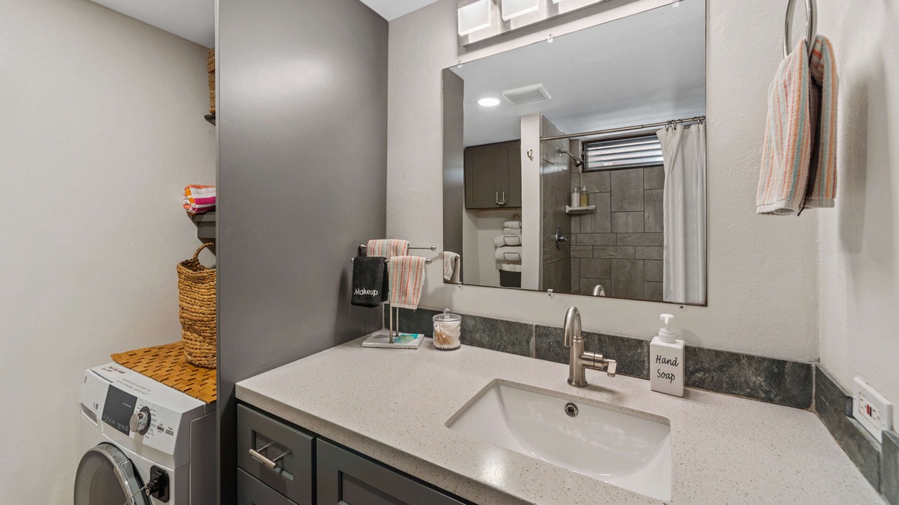 Photo of Bathroom in Cabes Point