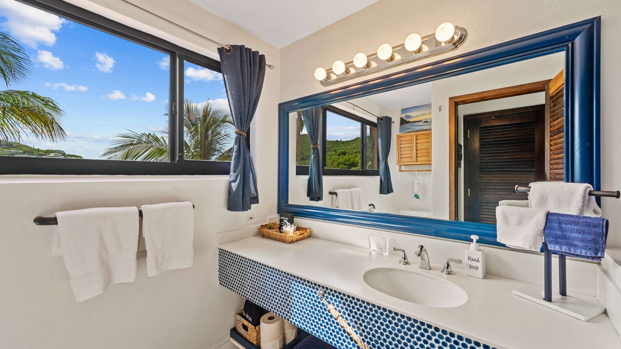 Photo of Bathroom in Cabes Point