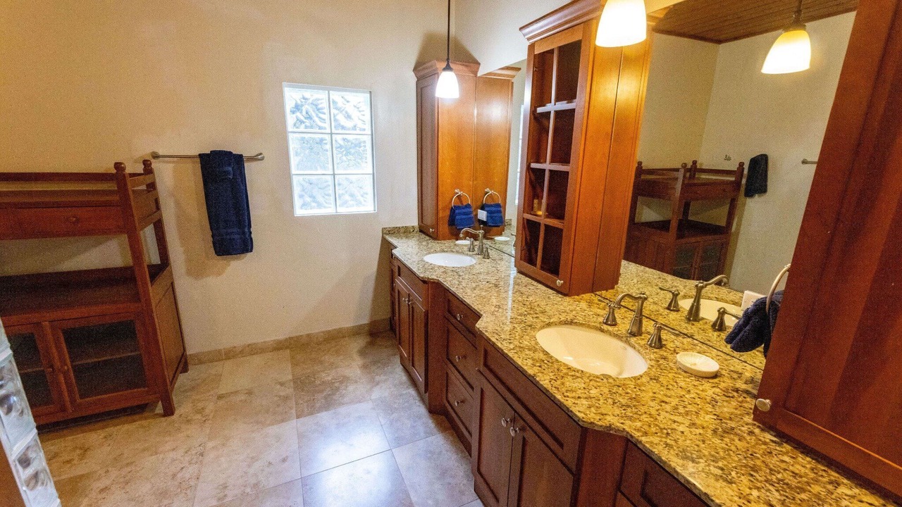 Photo of Bathroom in Estate San Soucci