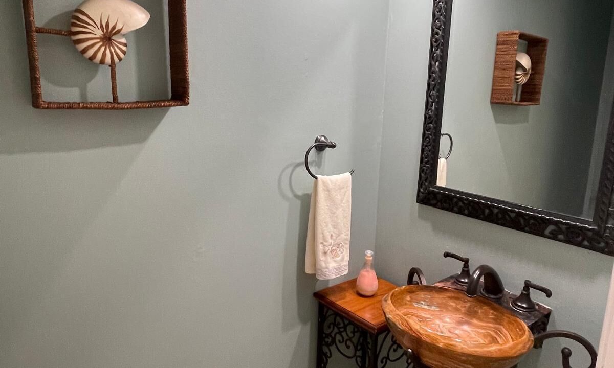 Photo of Bathroom in Estate Peterborg